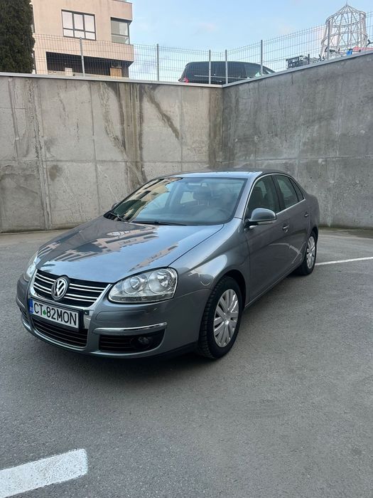 Vand Volkswagen jetta 1.6 mpi anul fabricației 2008