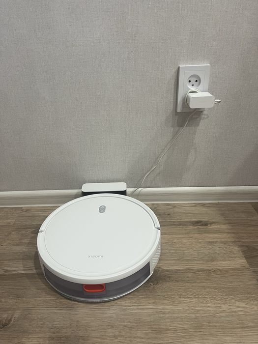 Робот Пылесос Моющий Xiaomi e10