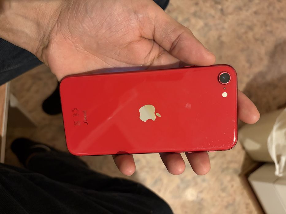 Iphone se 2 red(product)