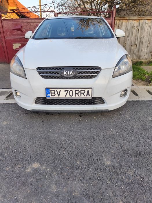 Vând KIA pro ceed 2008