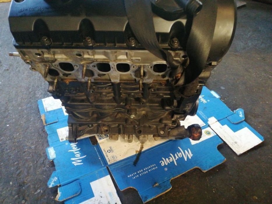 Motor complet fără anexe Audi a4 b7 2.0tdi cod motor bpw. BPW provin
