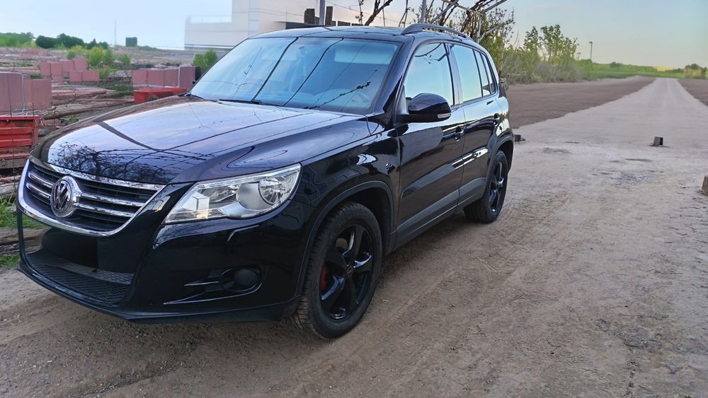 VOLKSWAGEN Tiguan 0 — imagine 5