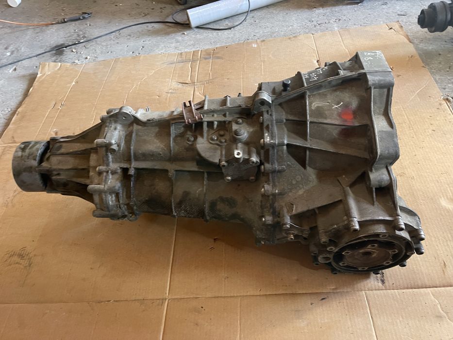 Cutie manuala LLR 6 tr 4x4 Audi Q5 2.0 A4 B8 Allroad A5 8T 08-2015