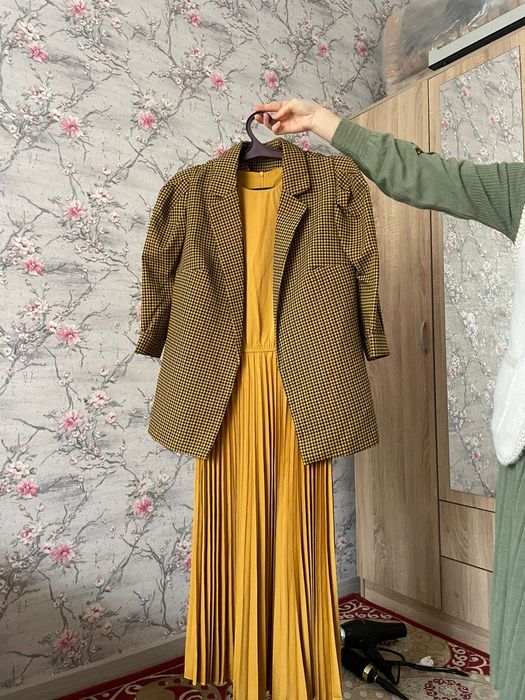 Плятье двойка с пиджаком