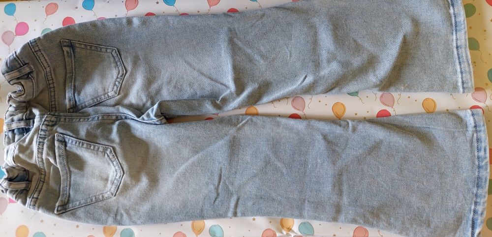 Детски дънки за 5 год