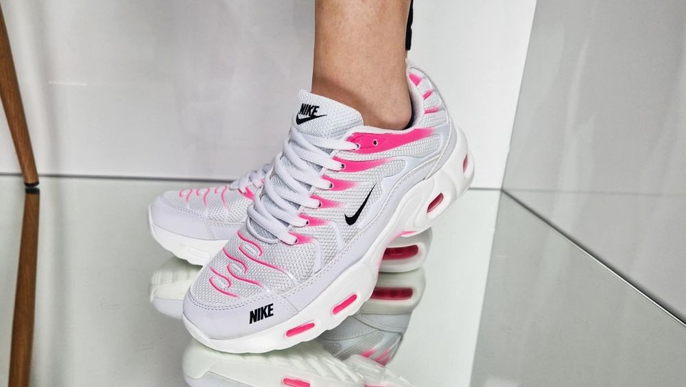 Дамски маратонки