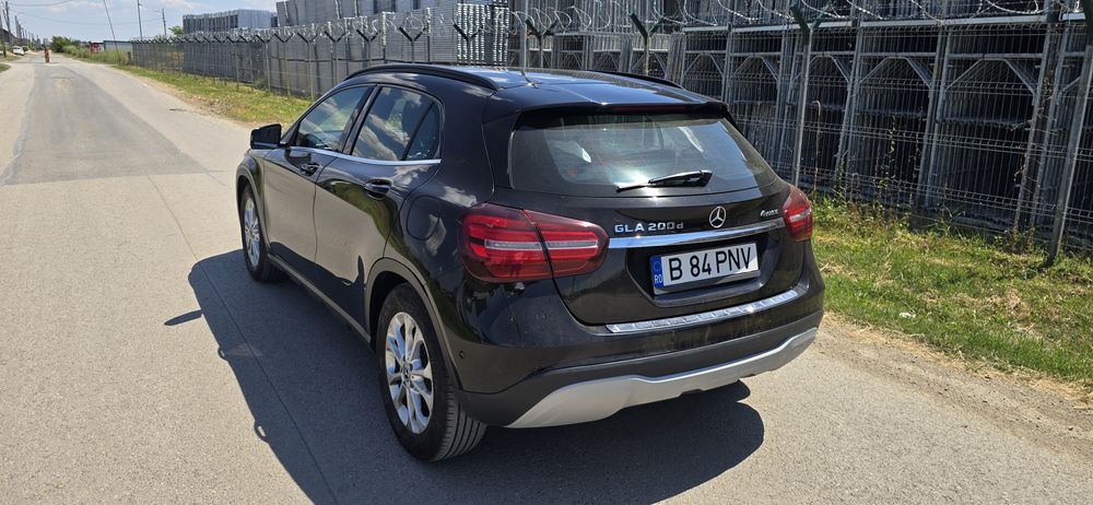 Mercedes GLA 200d 4 matic