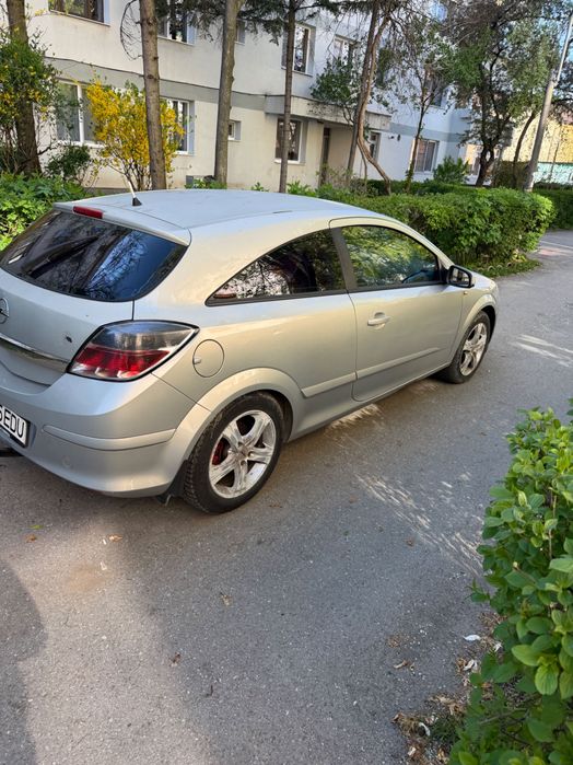 De vânzare Opel astra gtc