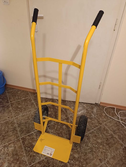 Продавам количка за превоз  60 лв