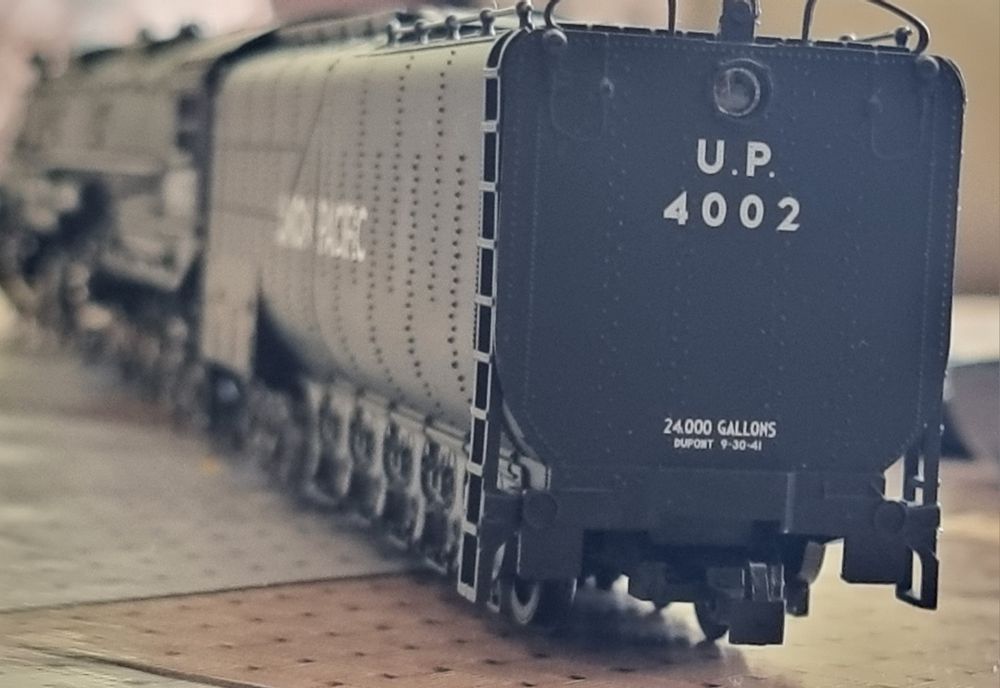 Парен лок. Rivarossi Union Pacific No.4002 Big Boy 4-8-8-4 H0 1:87
