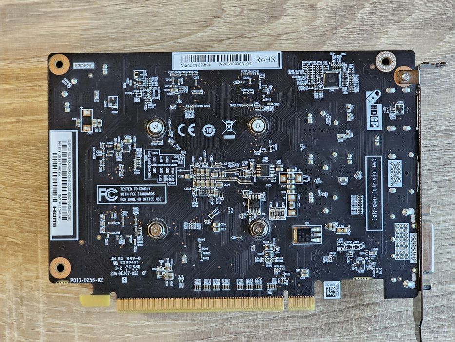 Placă video AMD Radeon RX 550 4GB (Livrare si prin curier)