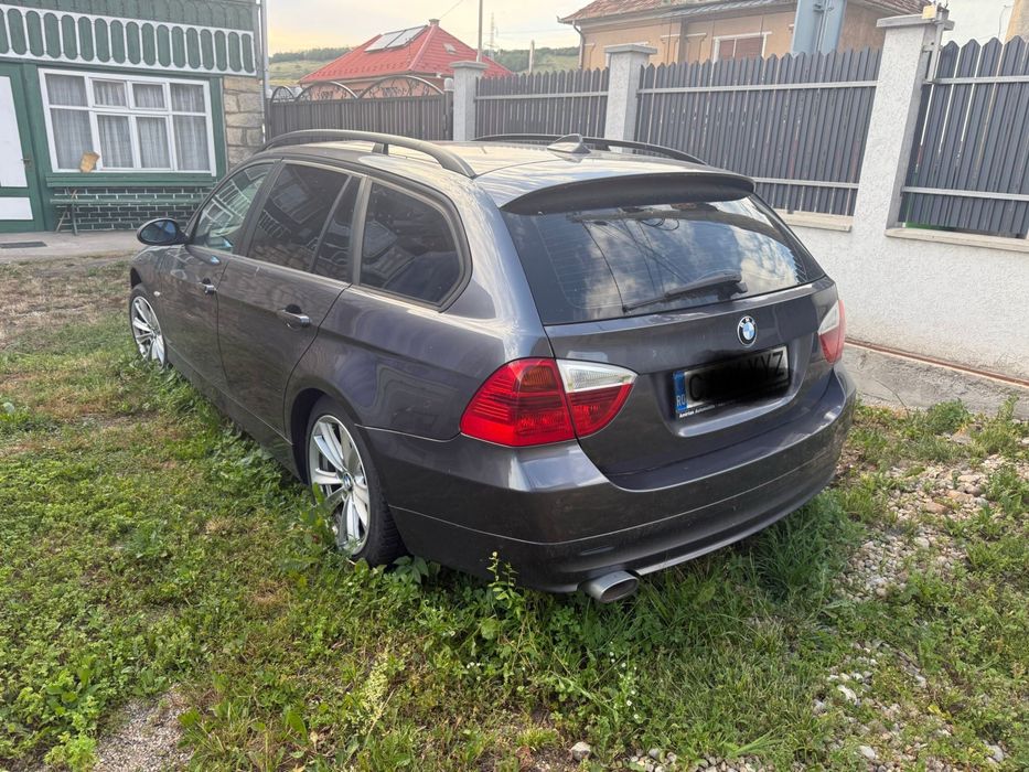 BMW 3 Series 0 — imagine 3
