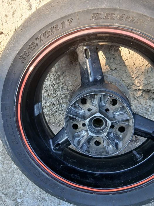 Задна джанта за suzuki gsxr K4 1000