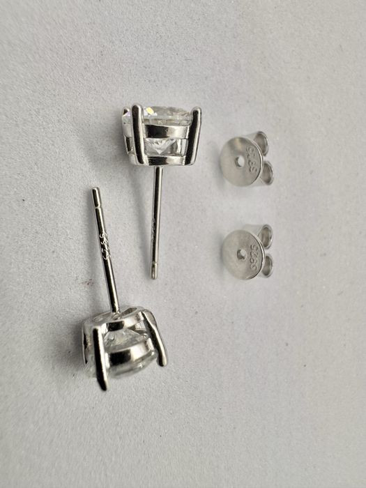 Сребърни обеци с мойсанит (Диамант) 1 карат