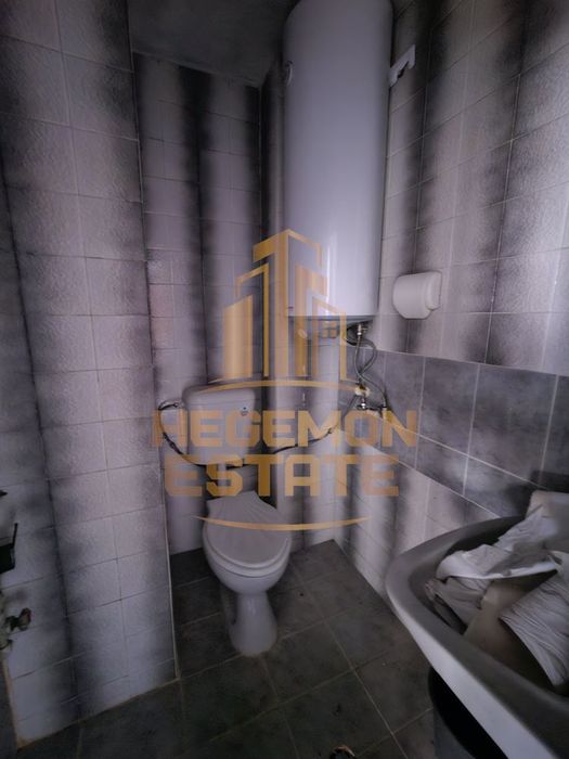 Продава се Двустаен апартамент в Варна, Зимно кино Тракия - 70 кв.м за 1800 €/кв.м - Снимка #8