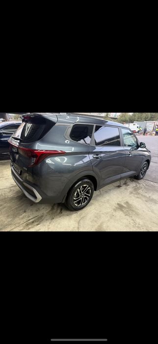 Продается Kia Carens 2024