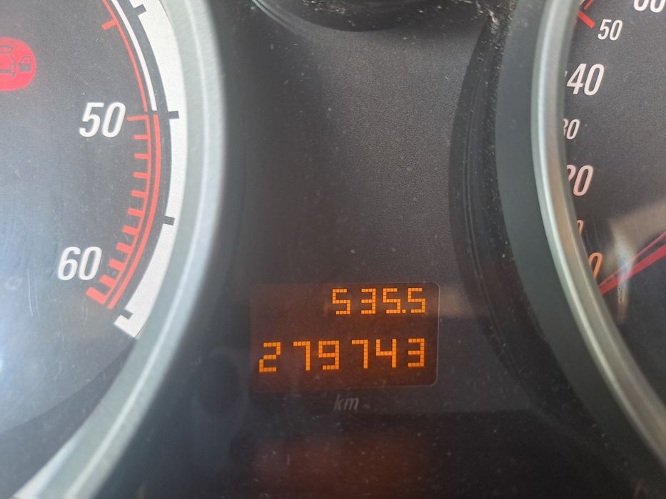 De vanzare opel zafira b an 2008