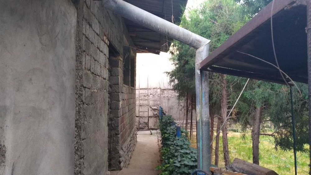 Продаём участок по улице Интизор,  2 сотки (165'000 у.е.)