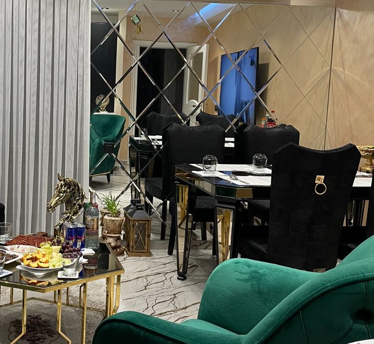 Tрапезария с истиски мрамор