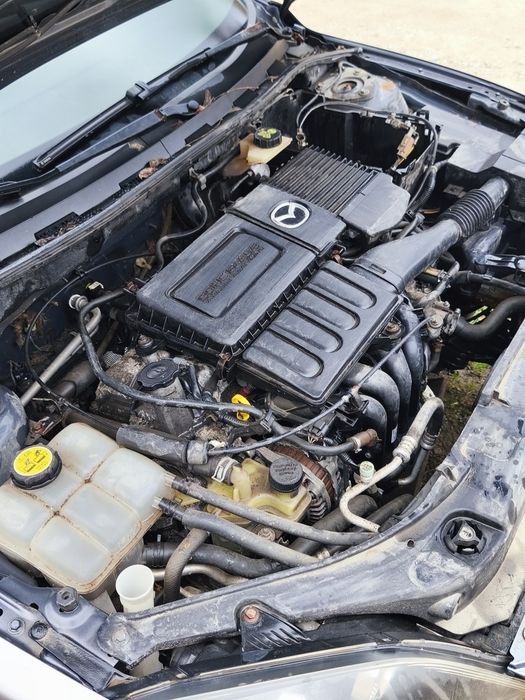 MAZDA 3 2006 — imagine 5