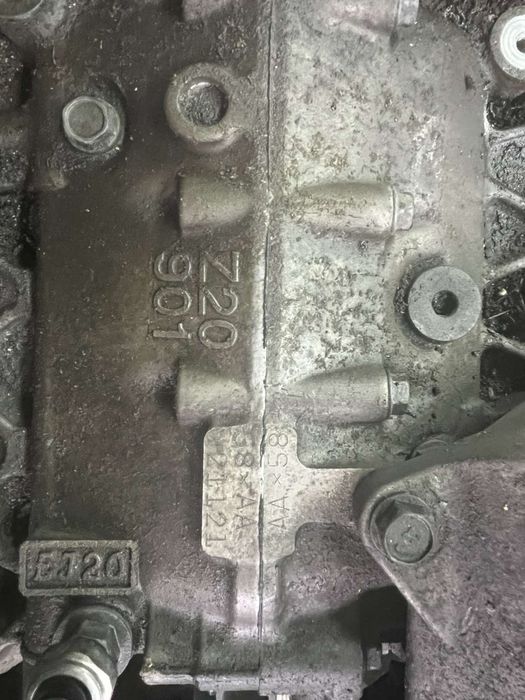 EJ 20 Subaru Legacy 2010 (Двигател)