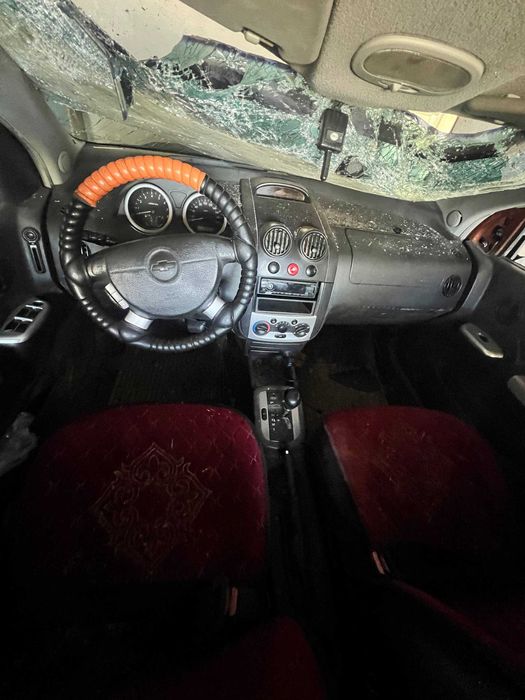 Продам аварийную Шевроле Авео