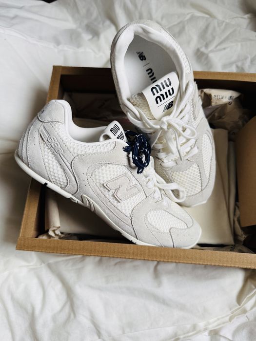 Кроссовки new balance x miu miu