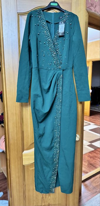 Продам элегантное вечернее платье