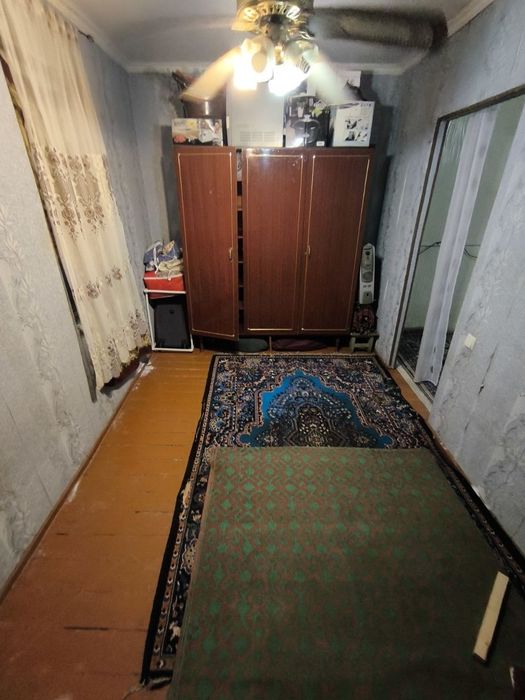 2 xonalik ui jihozlar b.n oilaga ijaraga beriladi