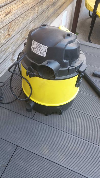 Aspirator parkside pnts 1200 c3, folosit de 2 ori