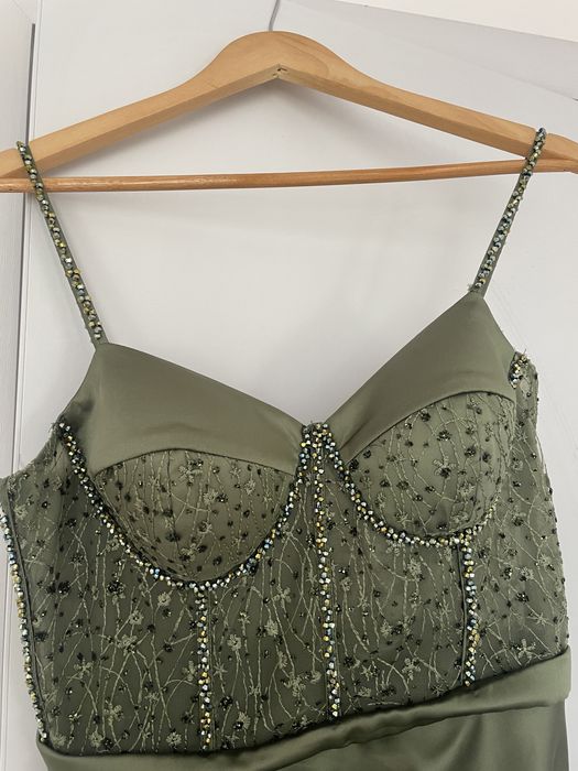 Дамска рокля като нов