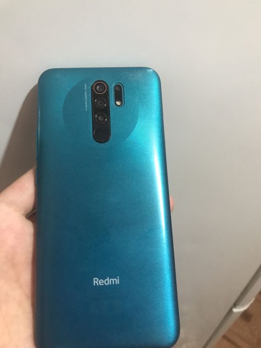 Продам два телефона вместе Редми 9 64/4 и ZTE blade a36 128/4+8