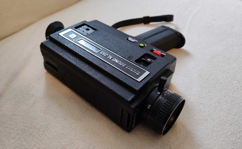 Camera video film 8 mm Sankyo Sound XL-25S din 1975 Japonia colectie