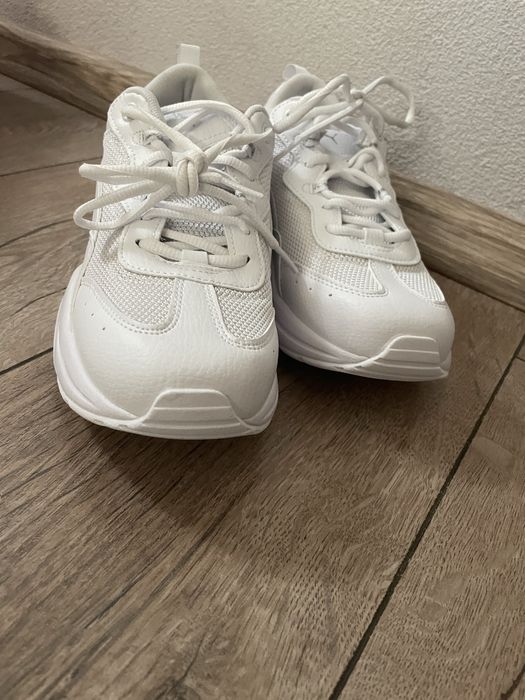 Всекидневни маратонки Puma Cilia