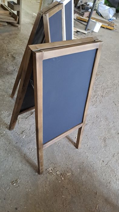 Черни дъски за реклама в магазинии