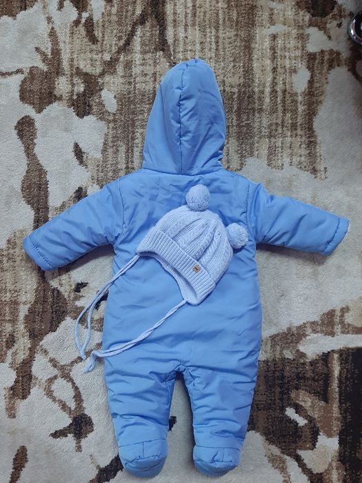 Продам комбинезон.