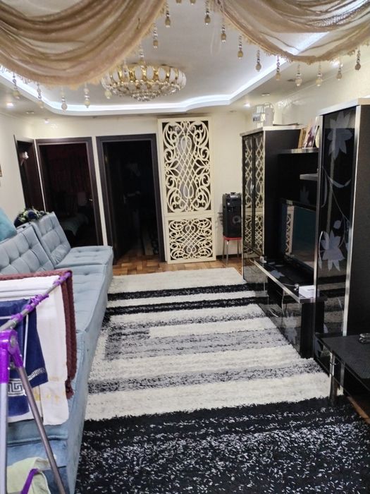 Продам 3х комнатню квартиру