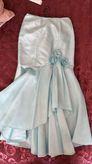 Продам Костюм 44-46