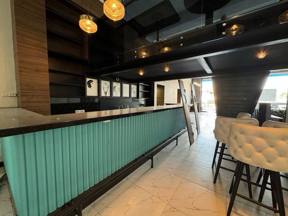 Новомосковская - Сдается в аренду помещение вдоль дороги 369м2