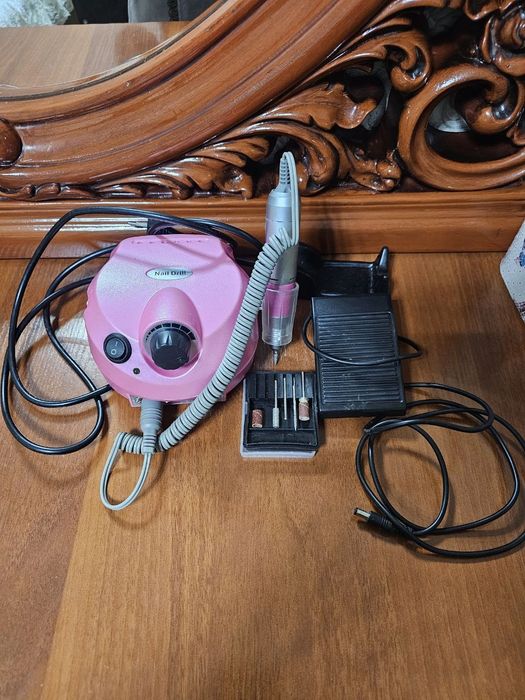 Машинка для маникюра