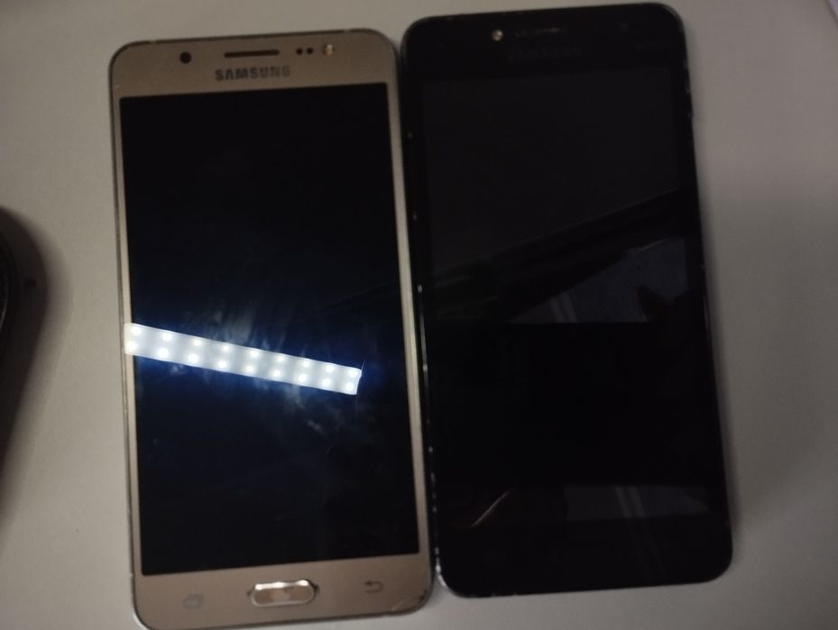 Самсунг в хорошем состоянии.