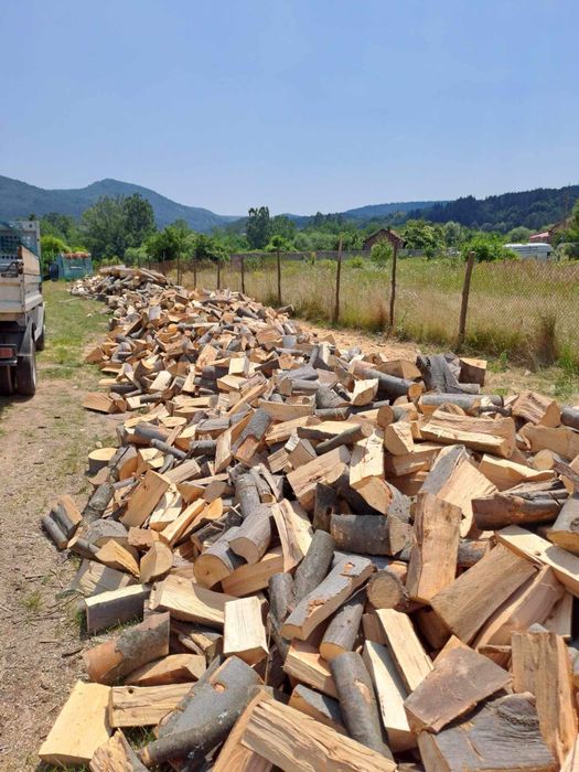 Дърва за огрев от Бук БЕЗПЛАТЕН ТРАНСПОРТ