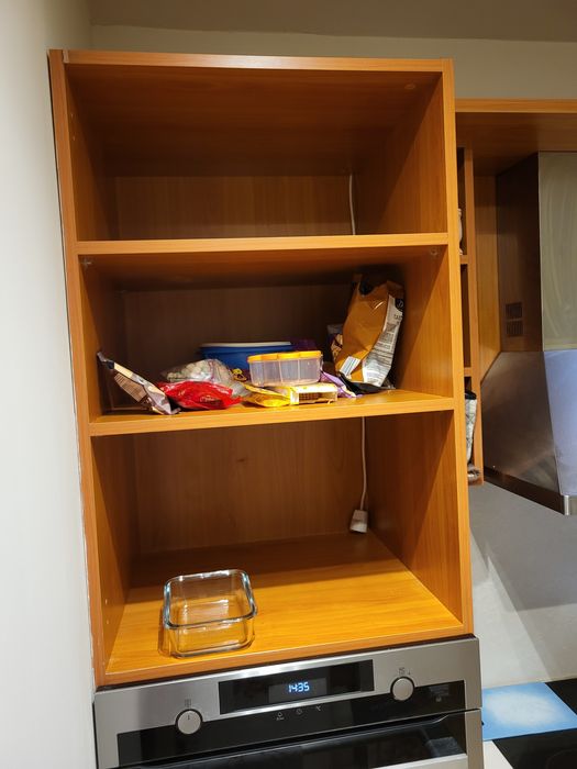 Кухня ъглова с ширм, котлон, мивка, плотове