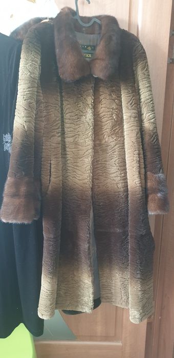 Продам шубы из натурального материала