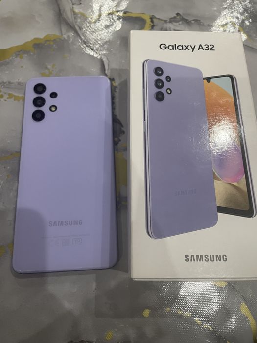 Продам телефон Самсунг А 32