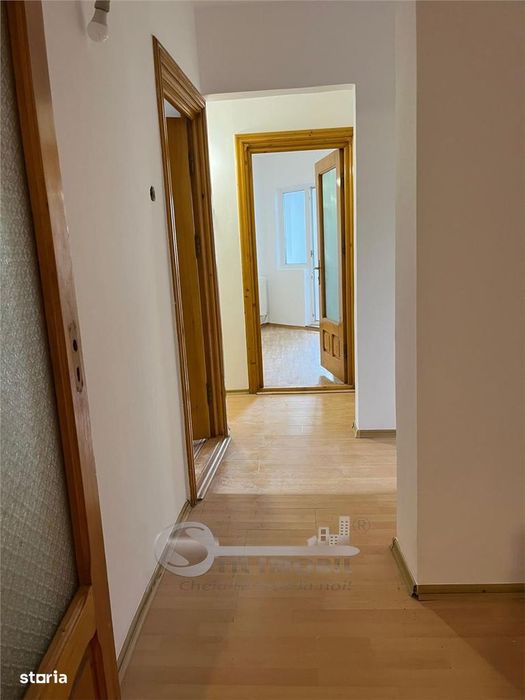 Apartament 3 camere decomandat- NICOLINA