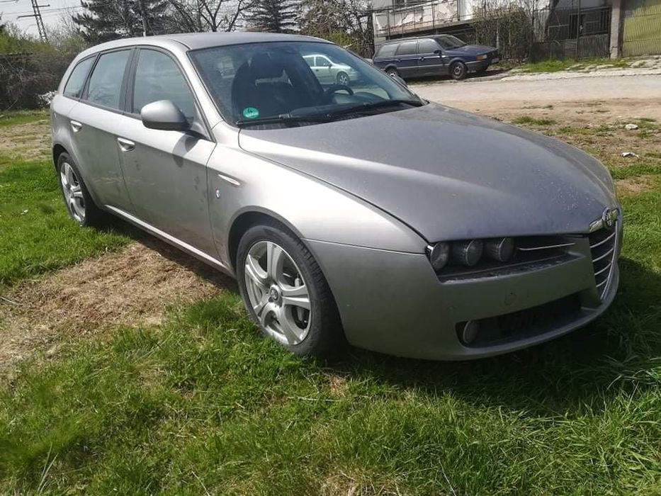 Алфа 159 2,4 200к.с. Само на части