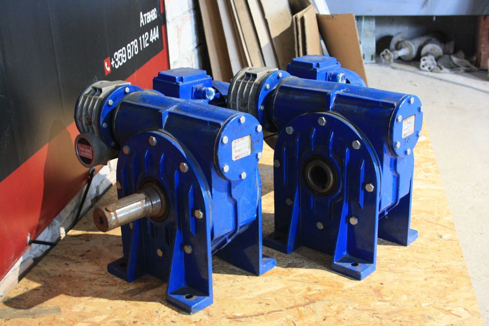 Мотор-редуктор SITI 0.37 kW|i=450|3.1 об.|електромотор с два редуктора