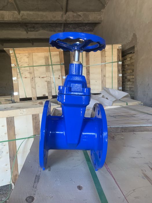 Задвижка чугунная ДУ100 РУ16 - 12.2 kg Оптовая цена Zadvijka