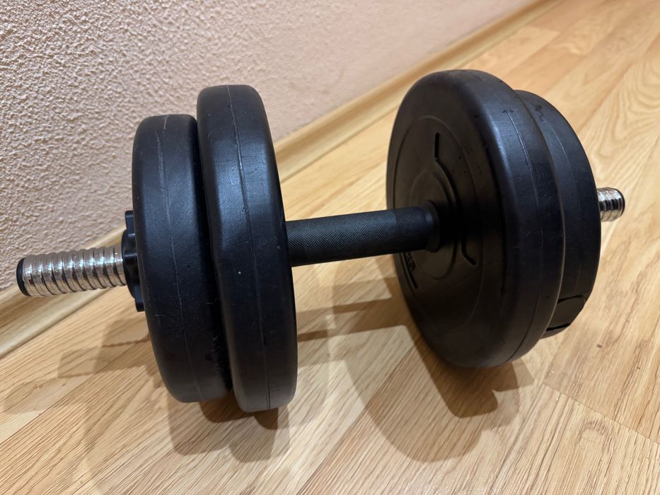 Дъмбел 10 кг - в отлично състояние!